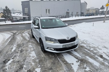 KeyLess&Klima&Radar&Czujniki Parkowania&Grzane Fotele&