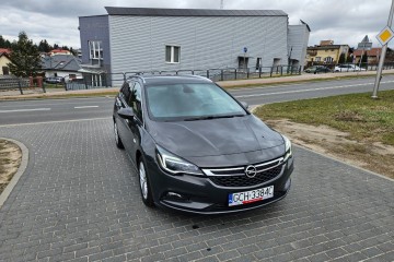 1.6 136KM 2xCzujniki Parkowania Kamera Nawigacja Zarejestrowany